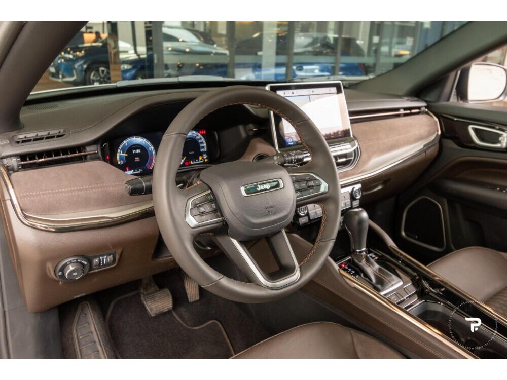 Jeep Commander