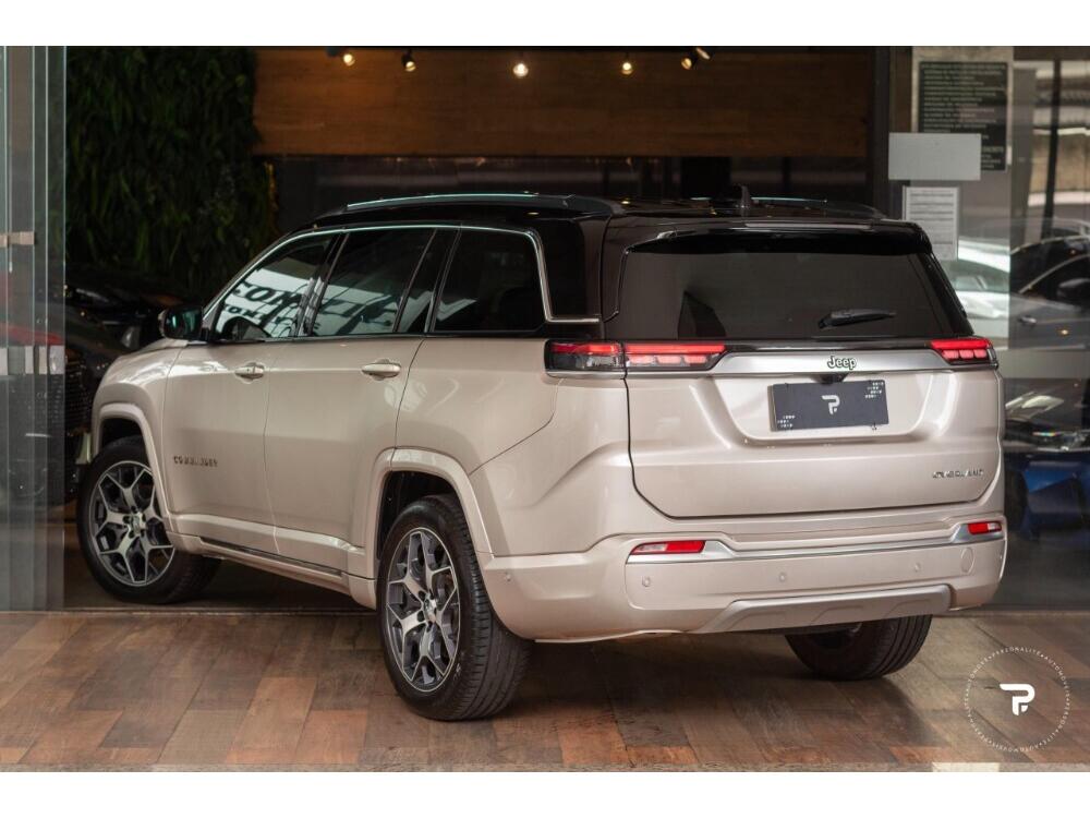 Jeep Commander