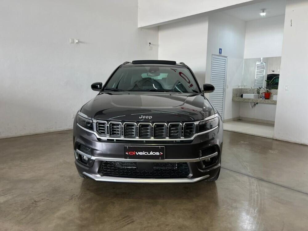 Jeep Commander