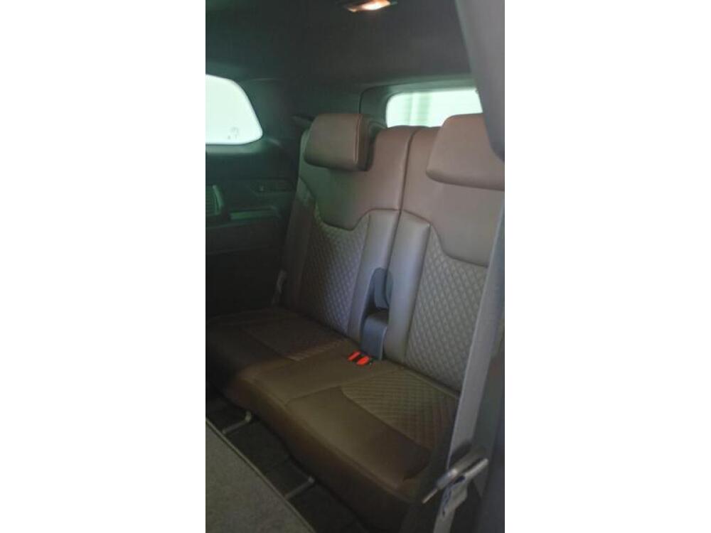Jeep Commander