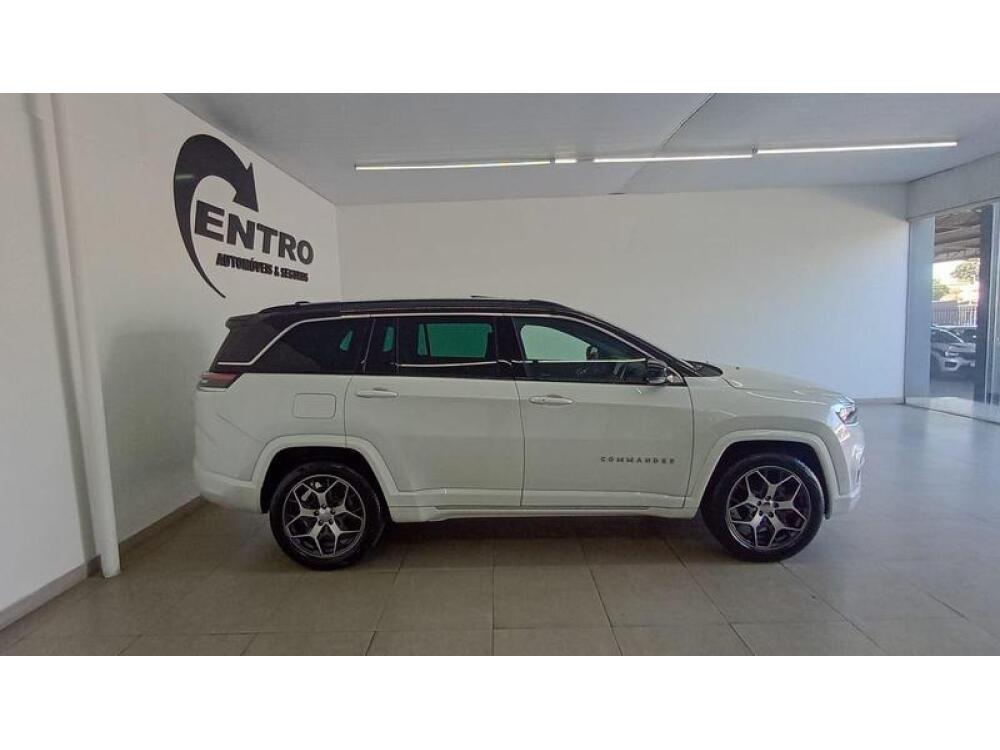 Jeep Commander