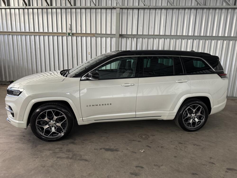 Jeep Commander