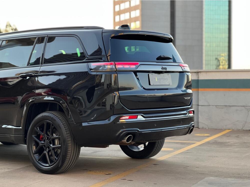 Jeep Commander