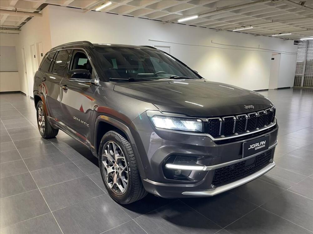 Jeep Commander