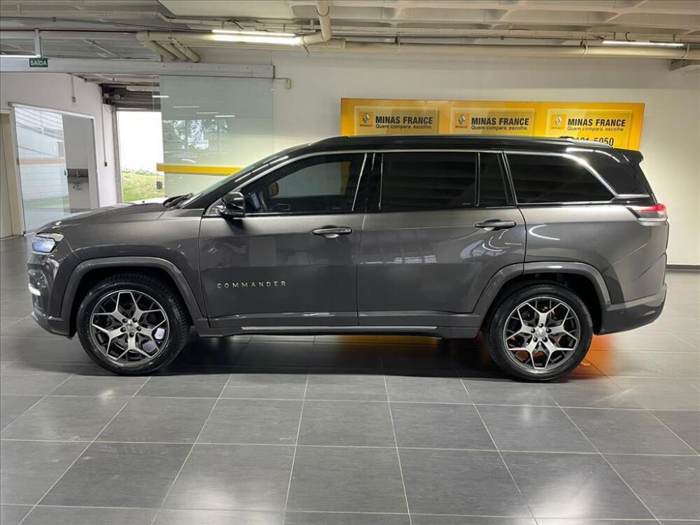Jeep Commander