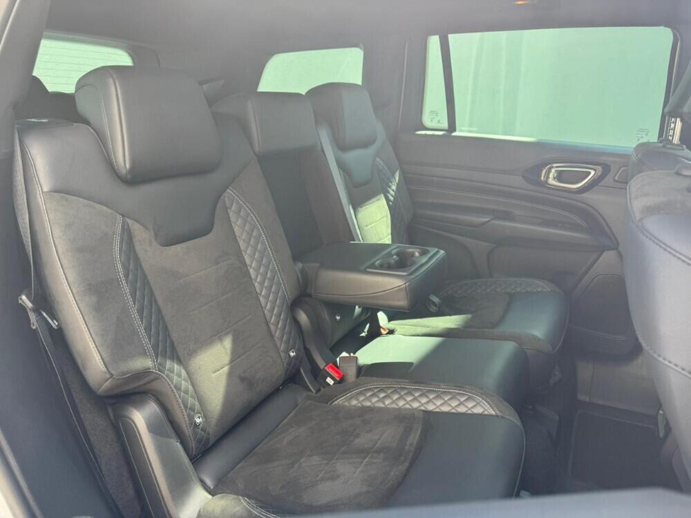 Jeep Commander