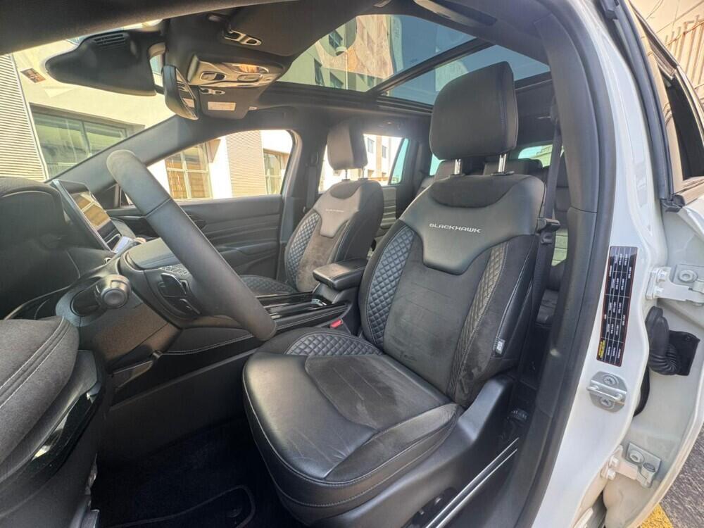 Jeep Commander