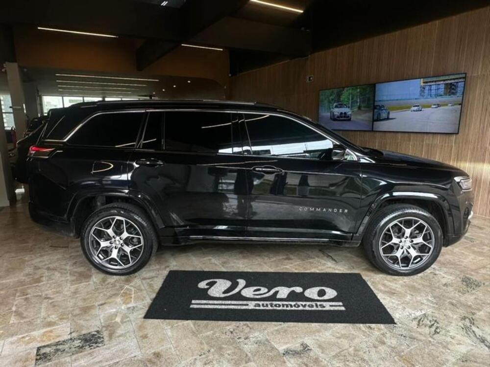Jeep Commander