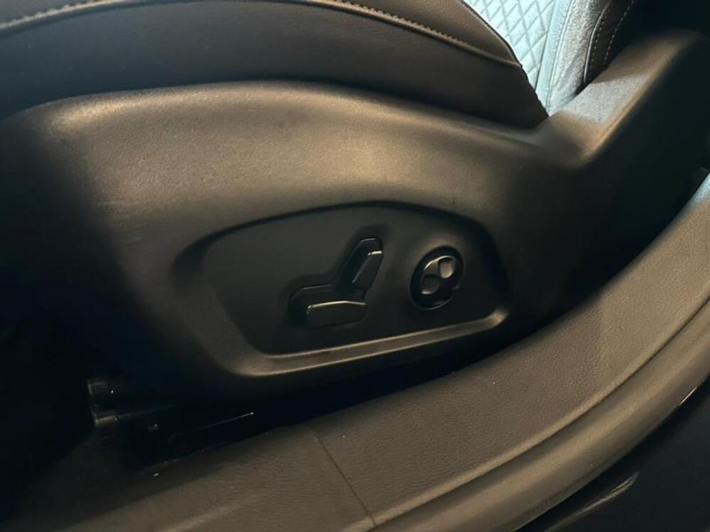 Jeep Commander