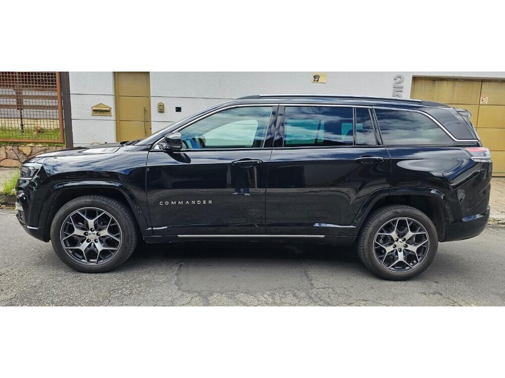 Jeep Commander