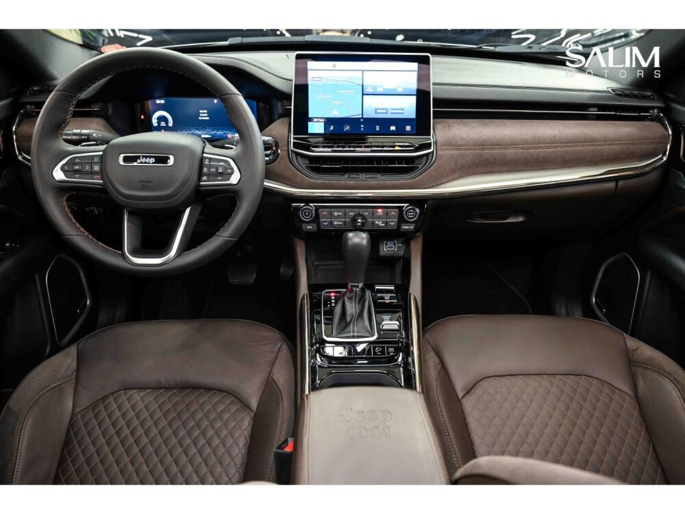 Jeep Commander