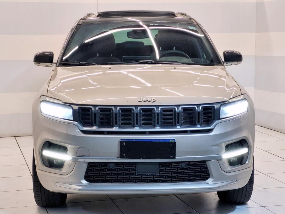 Jeep Commander