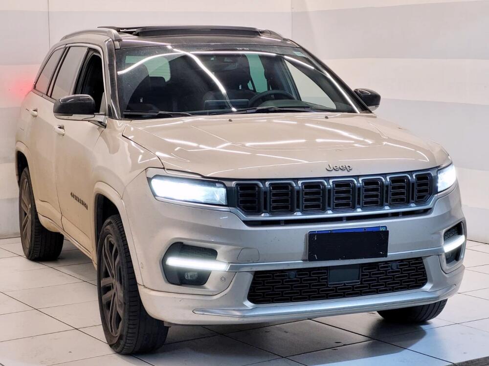 Jeep Commander