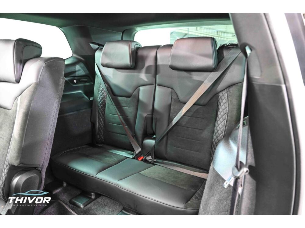 Jeep Commander