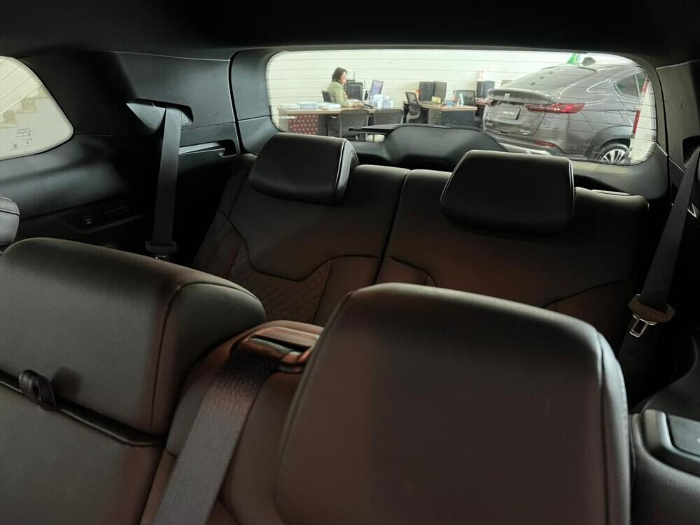 Jeep Commander