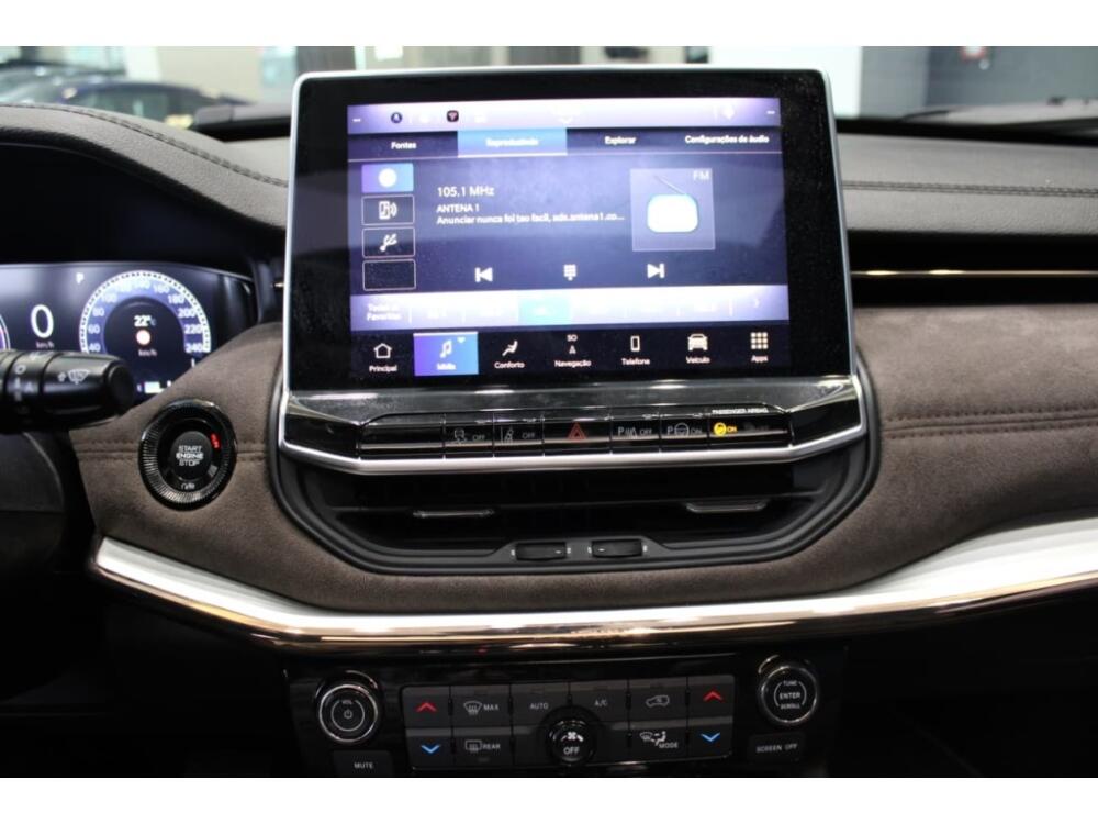 Jeep Commander
