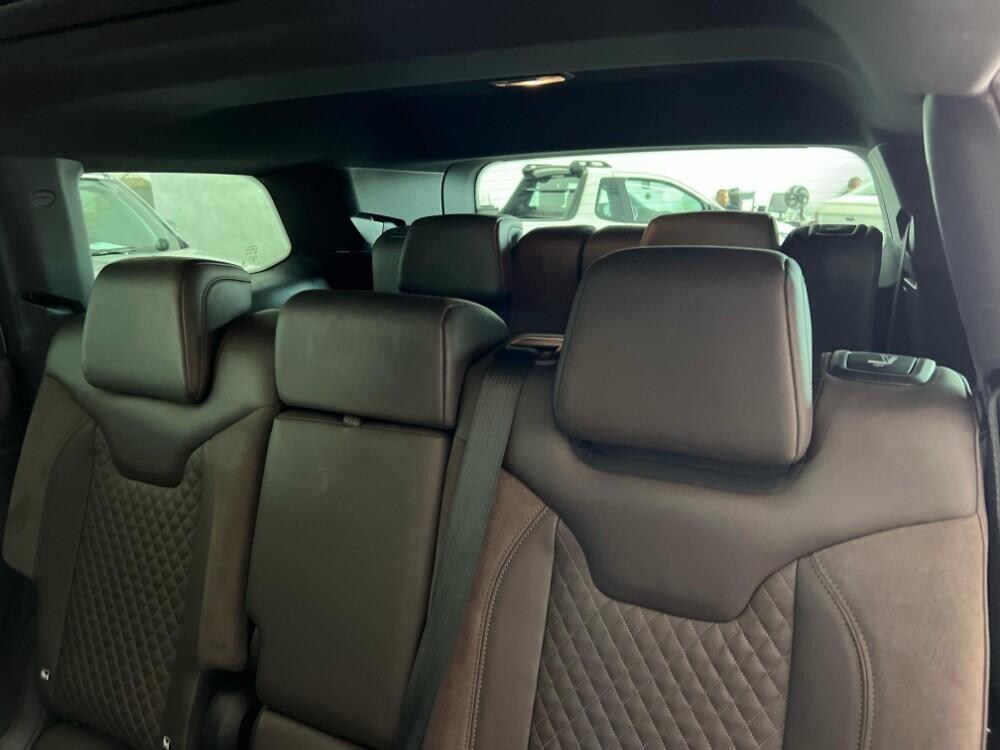 Jeep Commander