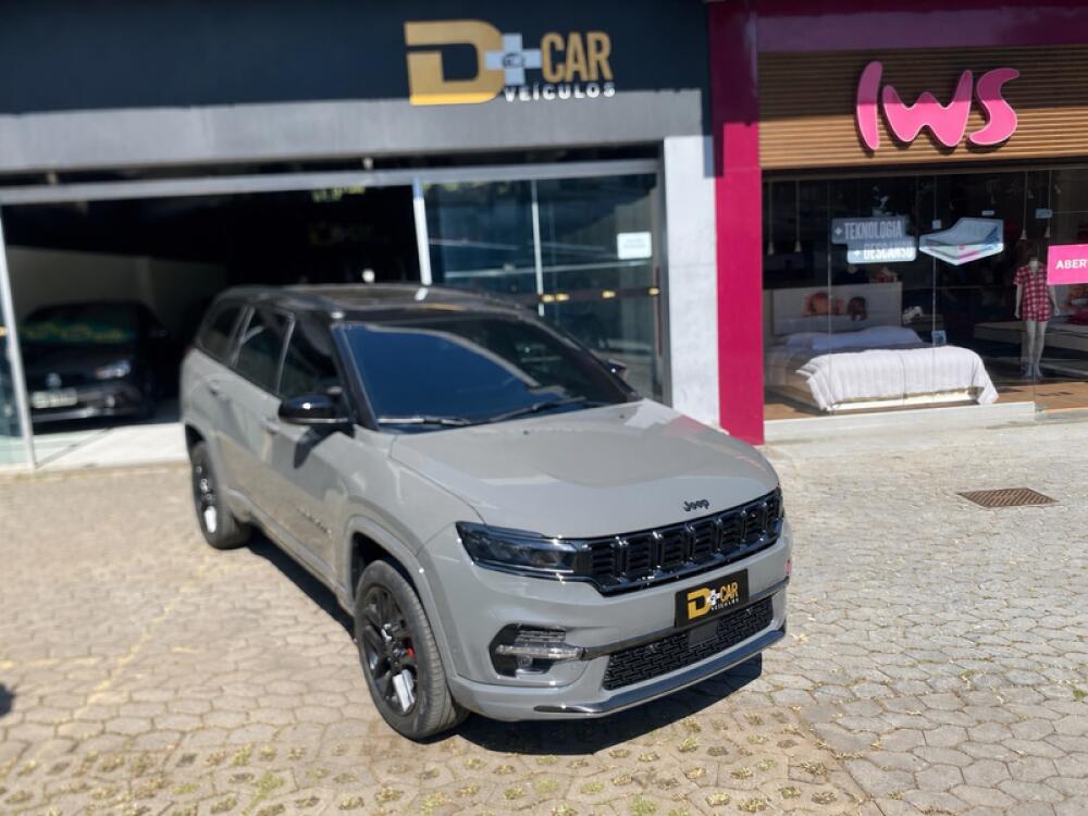 Jeep Commander