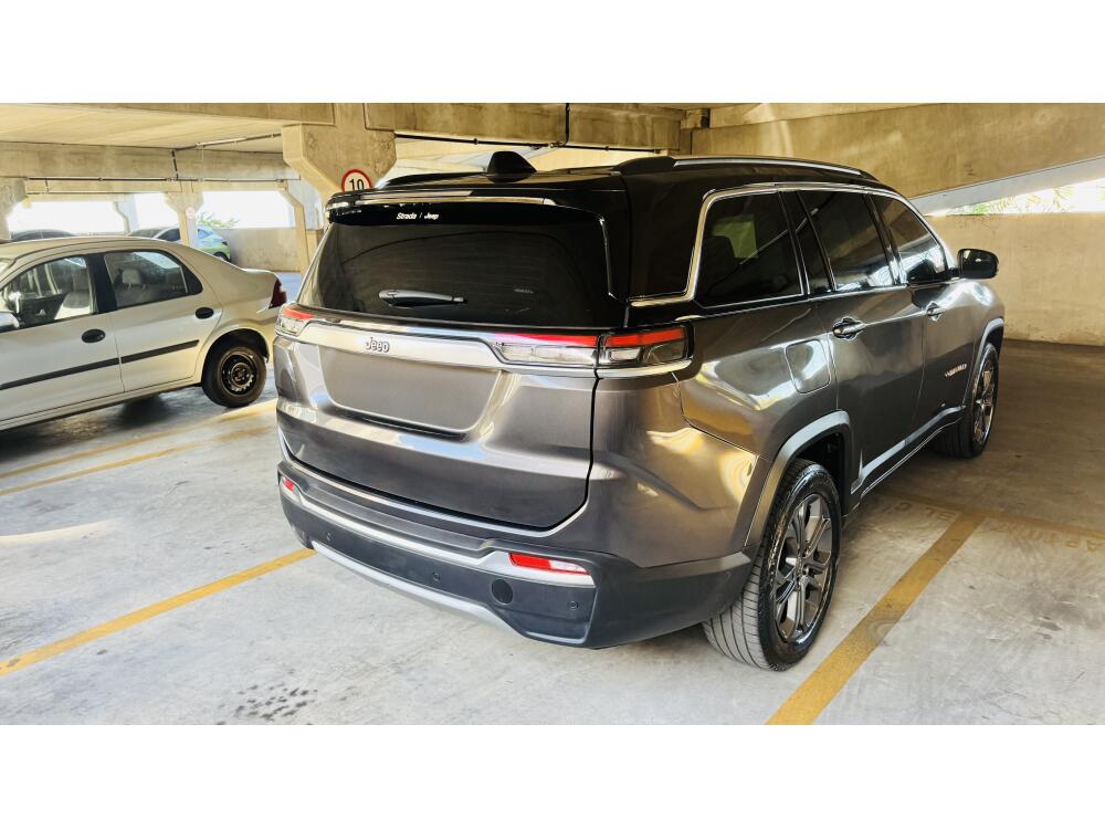 Jeep Commander