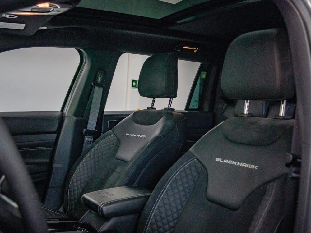 Jeep Commander