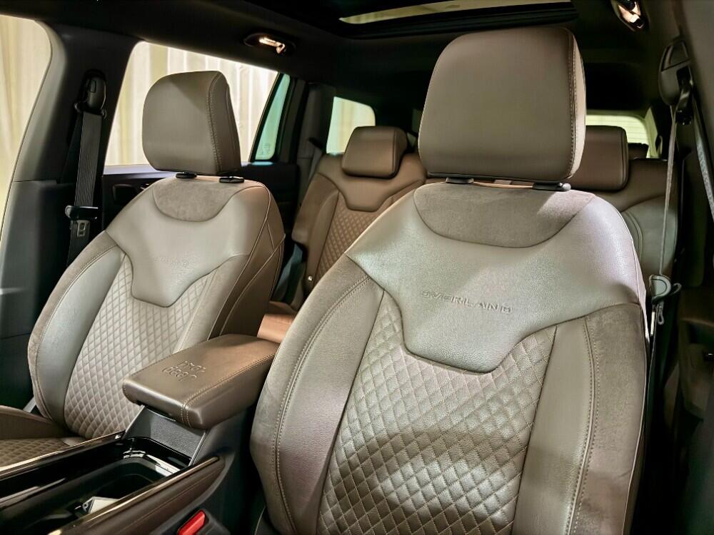 Jeep Commander
