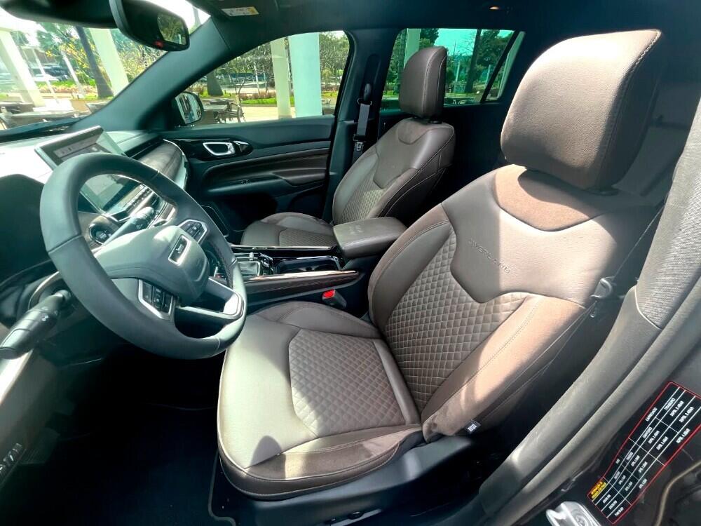 Jeep Commander