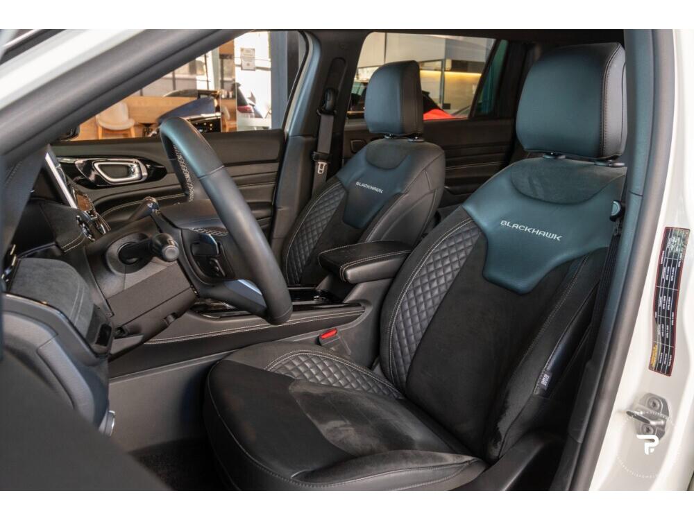 Jeep Commander