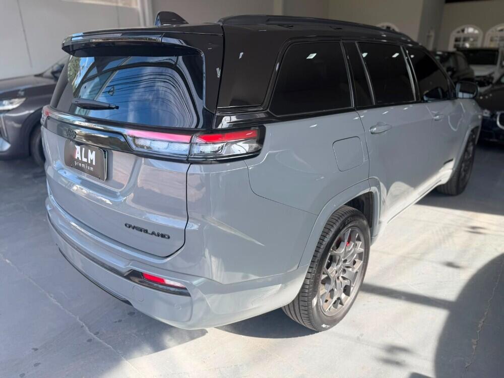 Jeep Commander