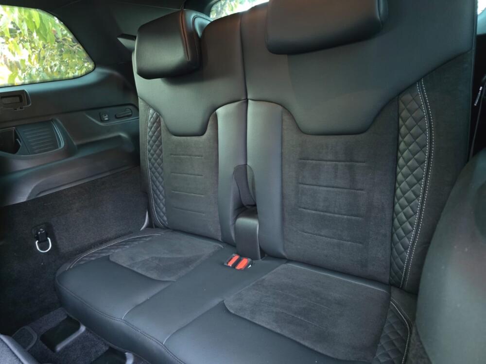 Jeep Commander