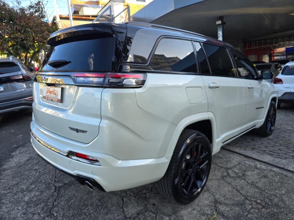 Jeep Commander