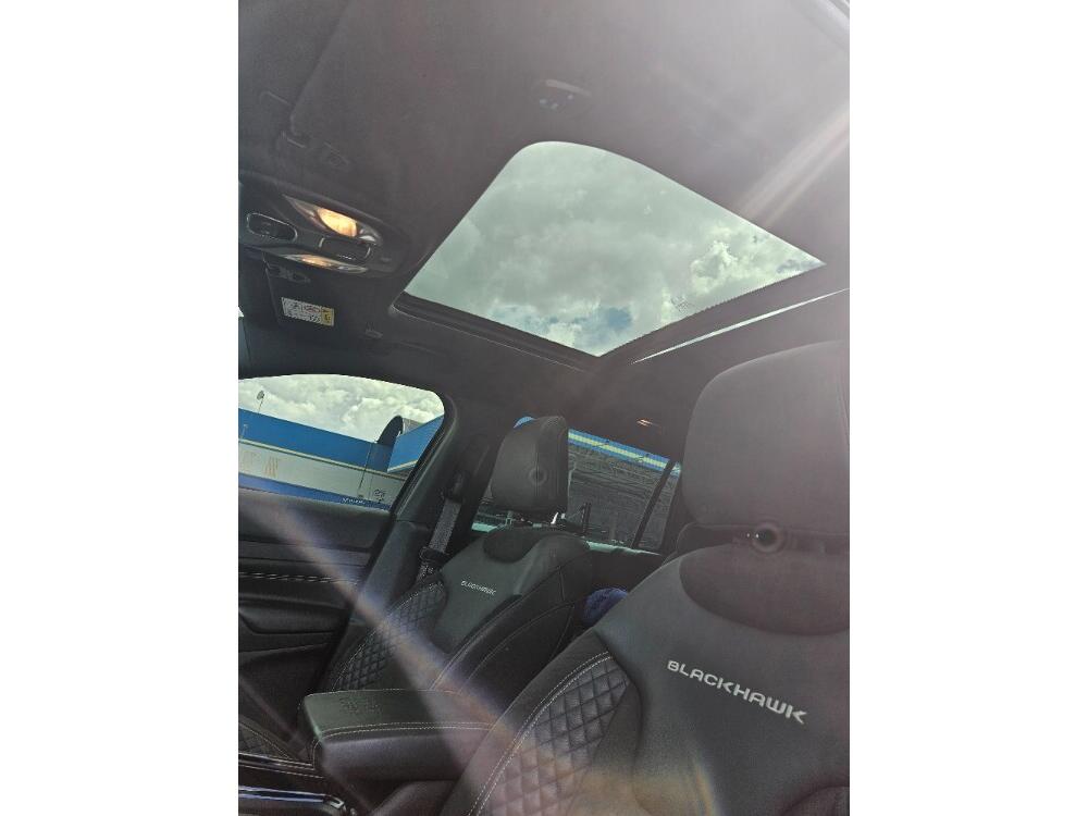 Jeep Commander