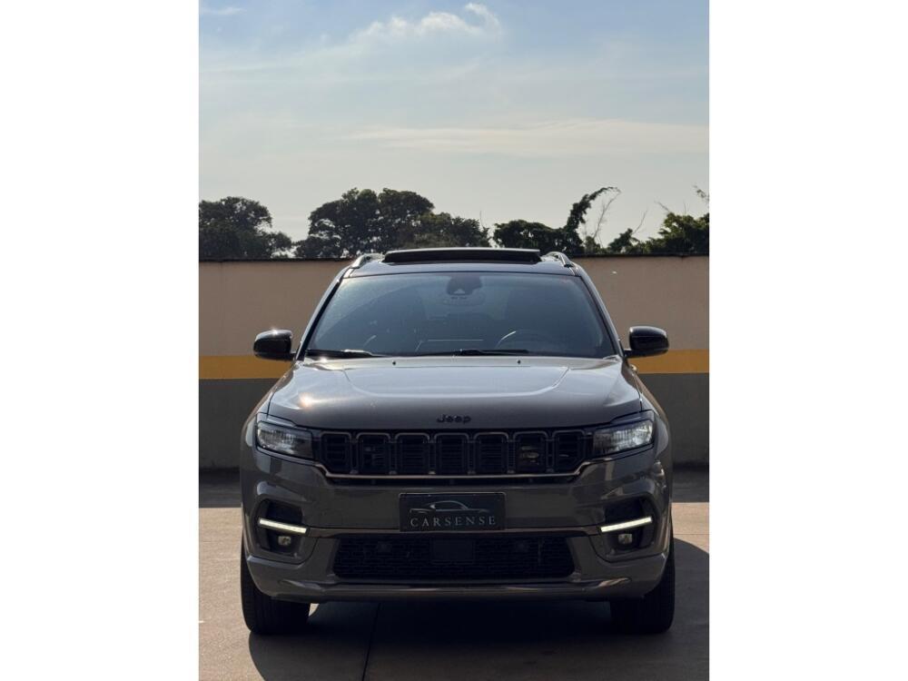 Jeep Commander