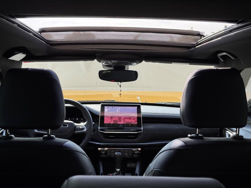 Jeep Commander