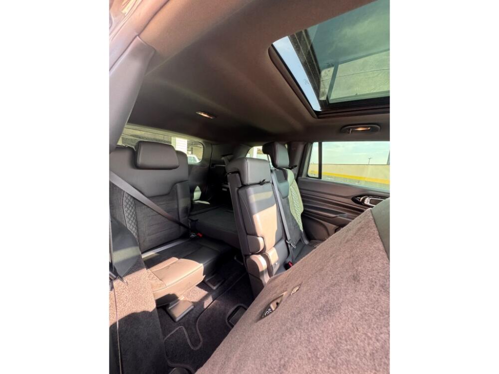 Jeep Commander