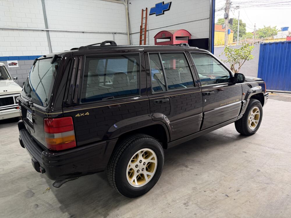 Jeep Grand Cherokee