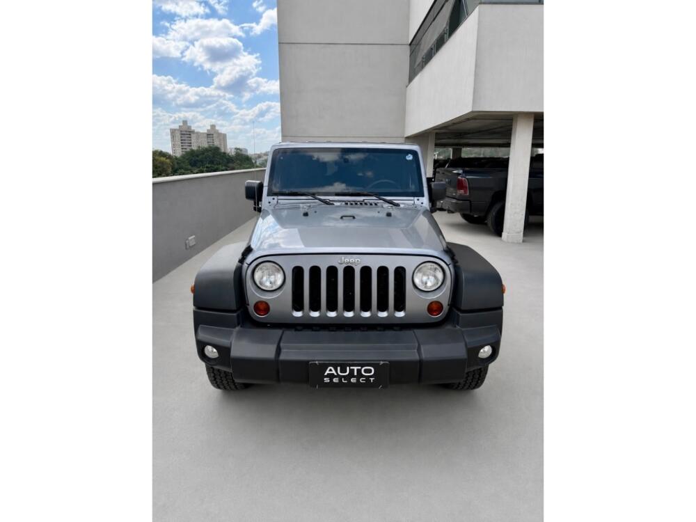 Jeep Wrangler 3.6 UNLIMITED SPORT 4X4 V6 GASOLINA 4P AUTOMÁTICO 2013