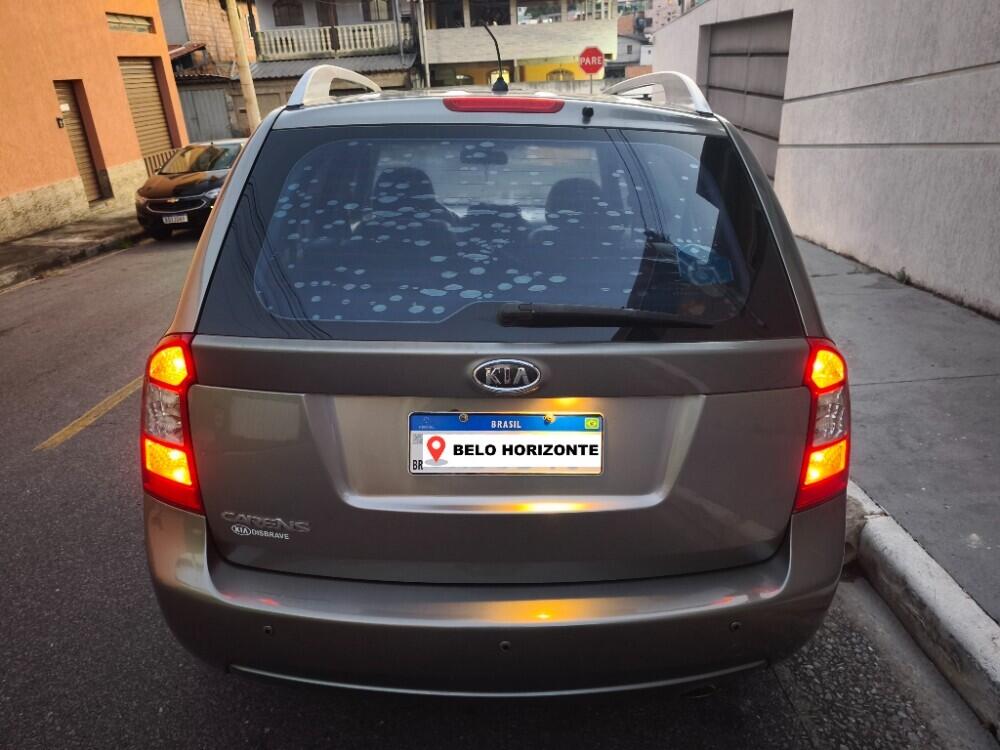 Kia Carens