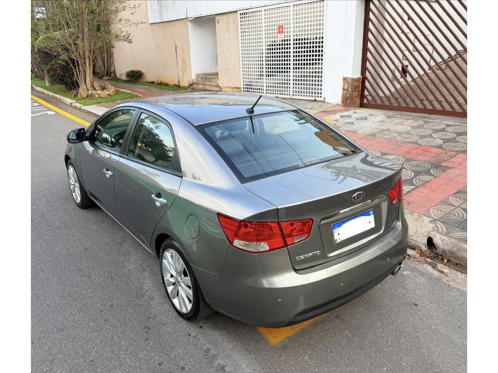 Kia Cerato