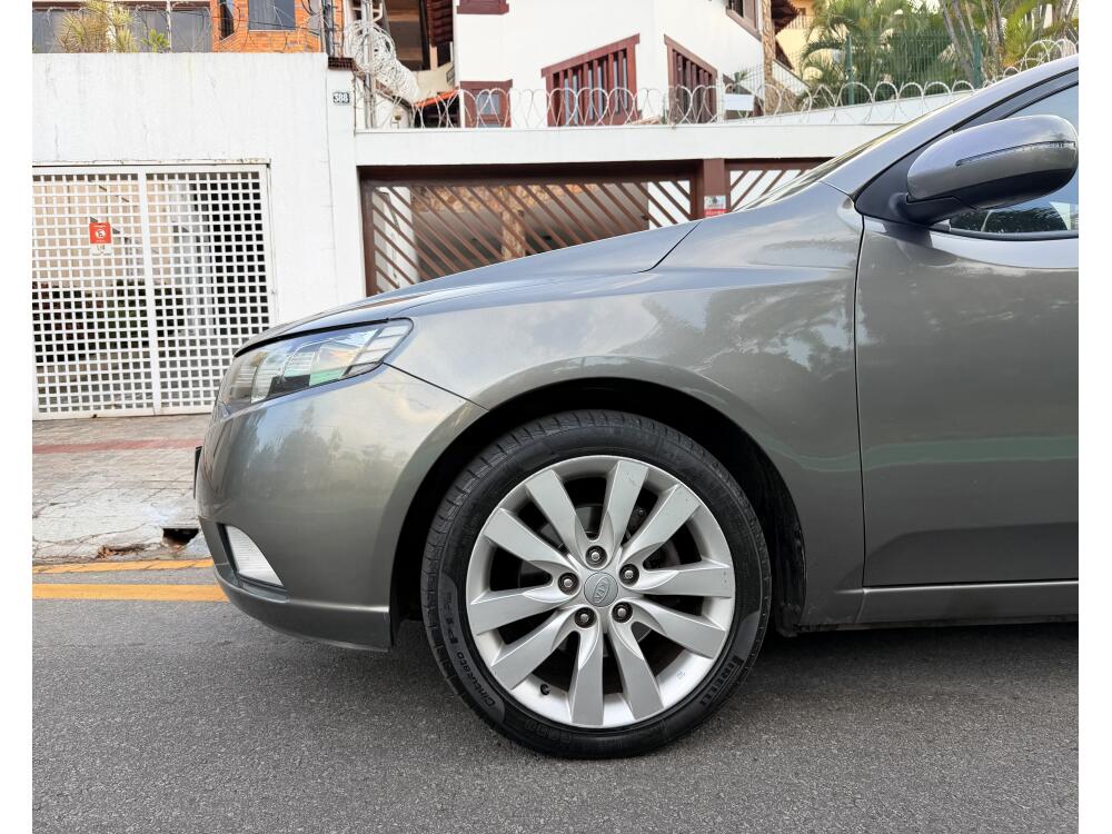 Kia Cerato