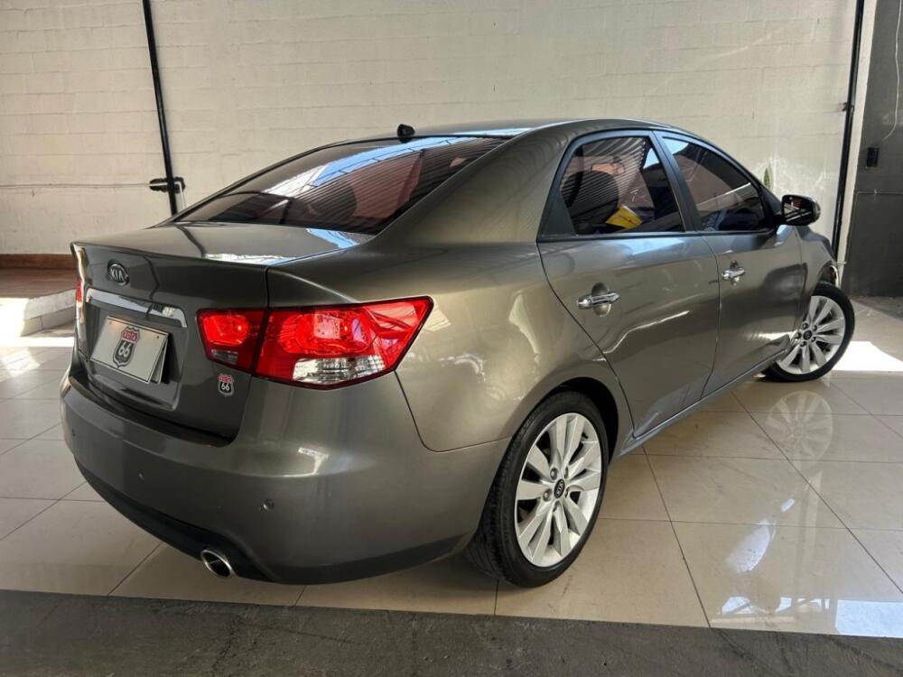 Kia Cerato