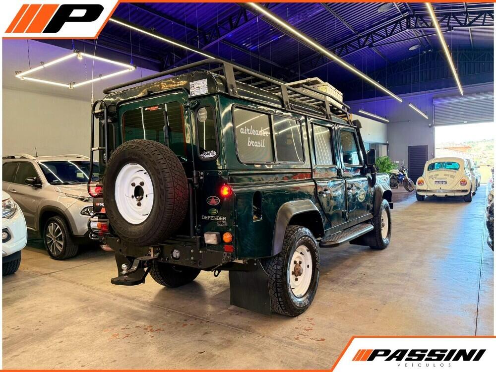 Land Rover Defender 110