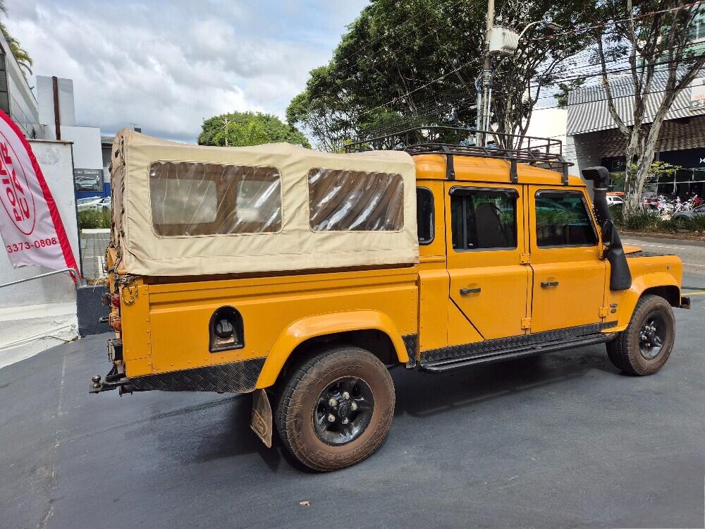 Land Rover Defender 130