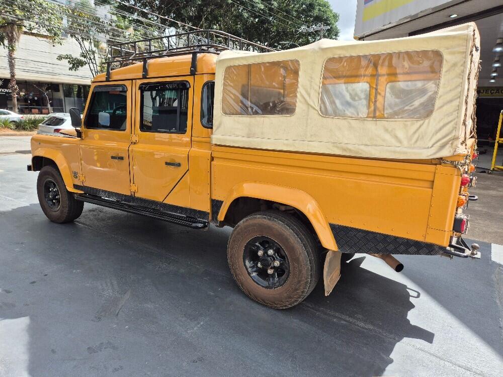 Land Rover Defender 130