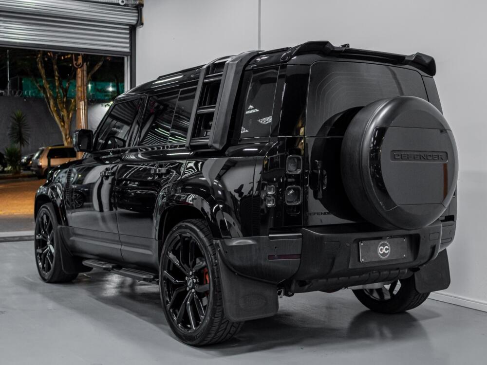 Land Rover Defender 90