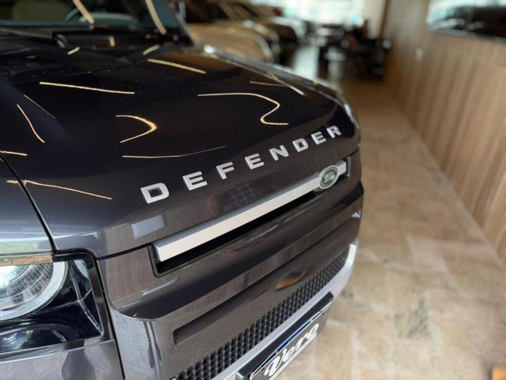 Land Rover Defender 90