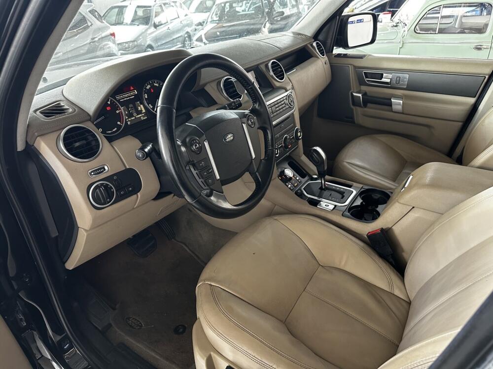 Land Rover Discovery 4