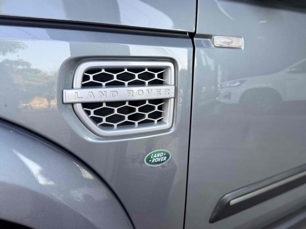 Land Rover Discovery 4