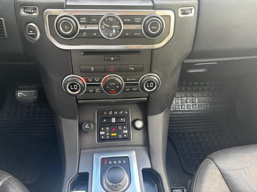 Land Rover Discovery 4