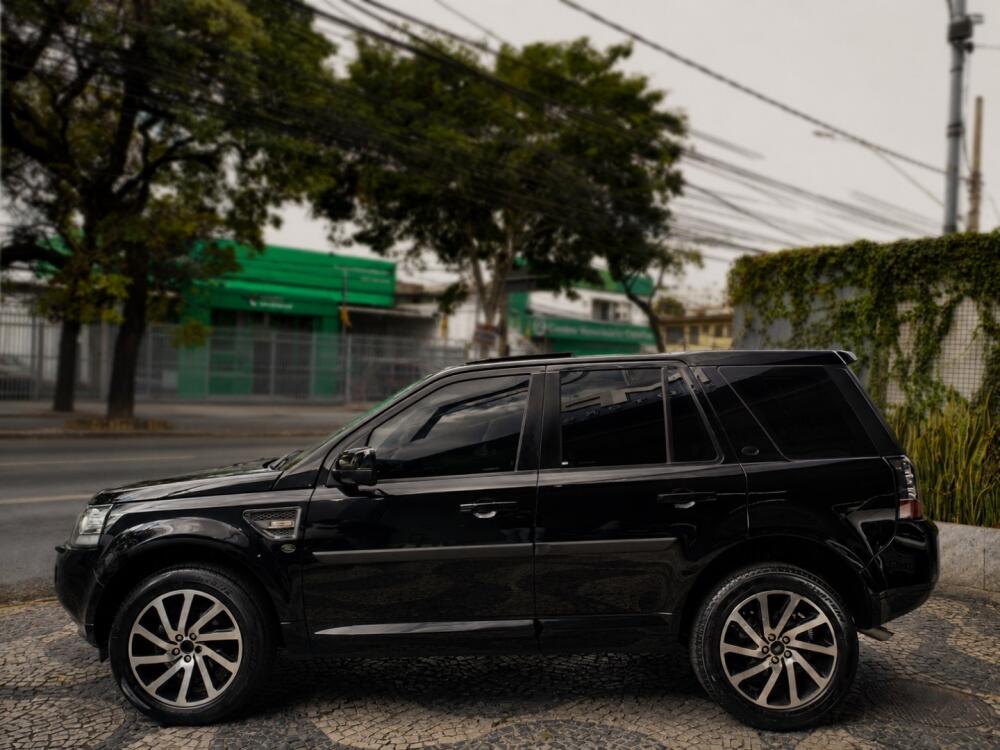 Land Rover Freelander 2