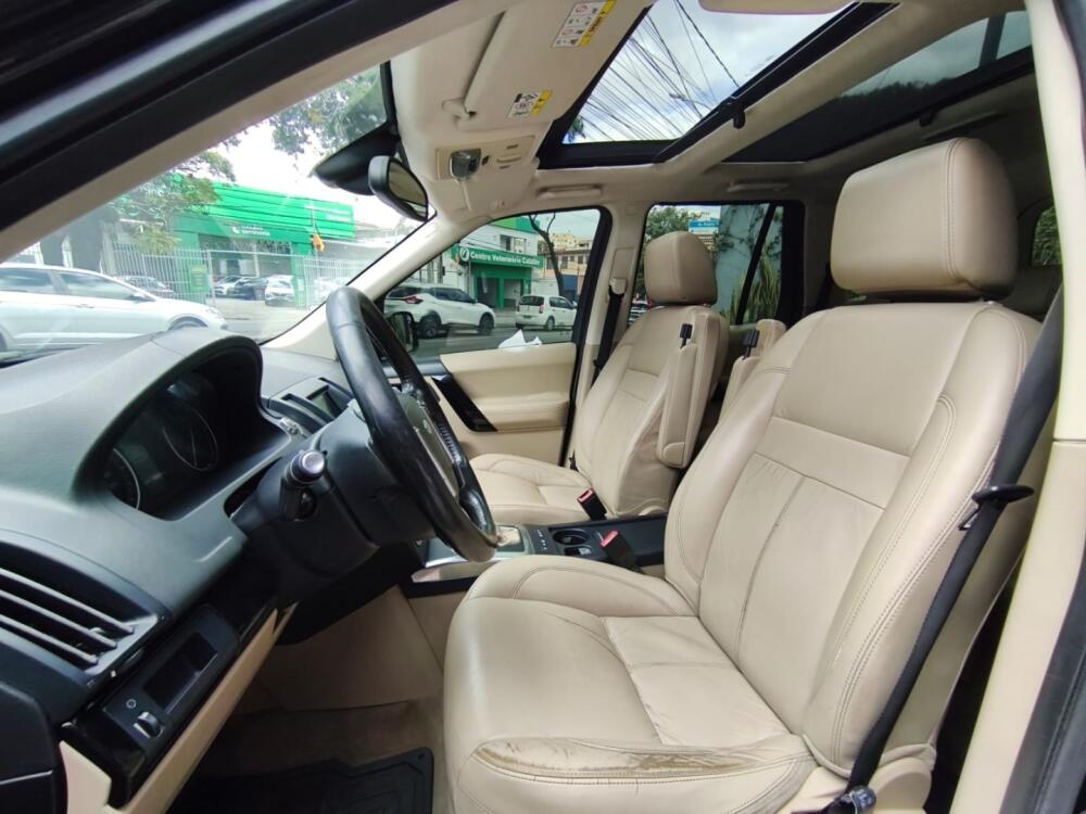 Land Rover Freelander 2